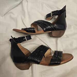 MIZ MOOZ CASSIE Leather Back Zip Leather Sandals Black Size 38 US 7.5-8